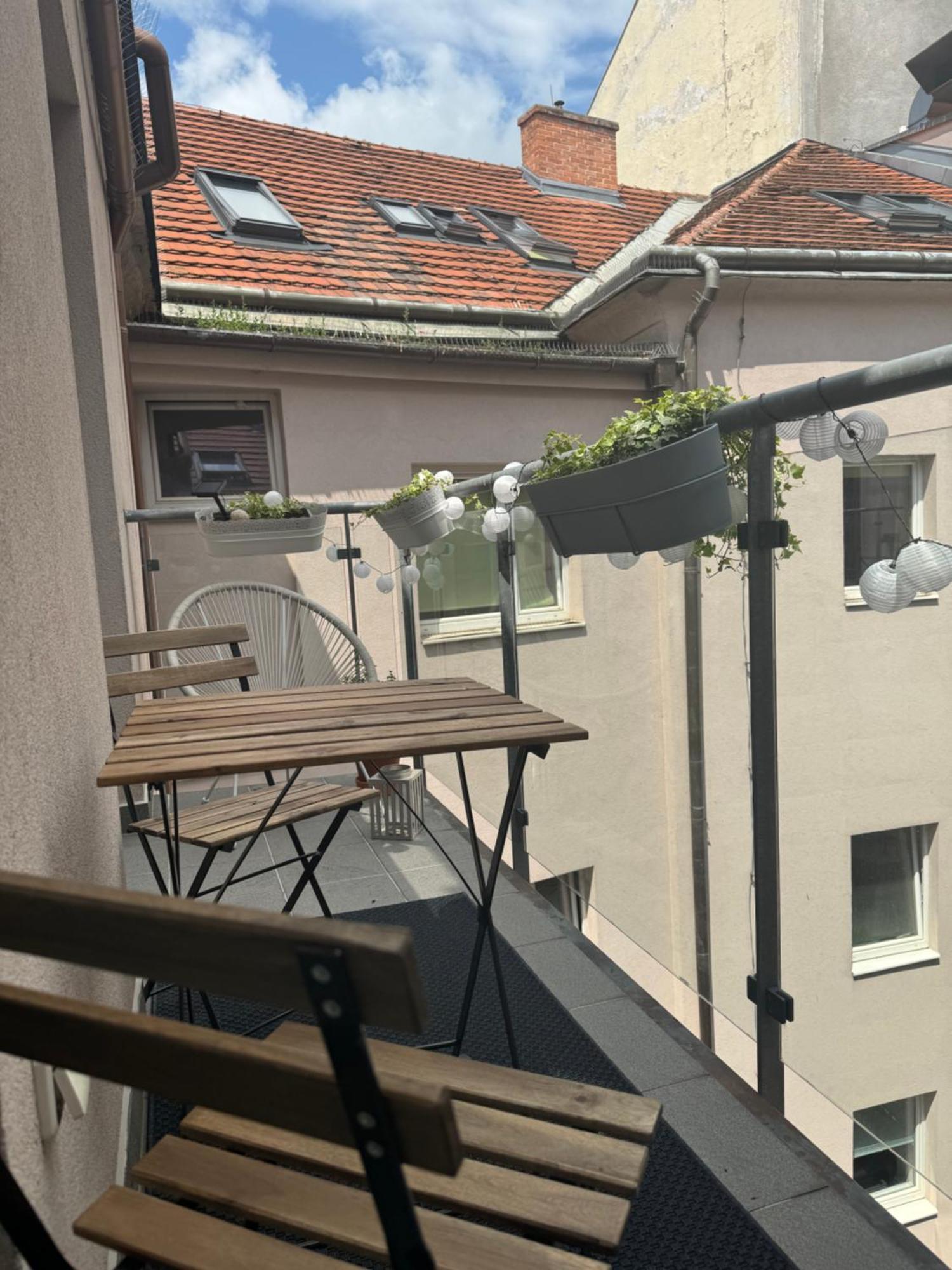 Apartments Bastova, Stela & Mia Apartments 브라티슬라바 외부 사진